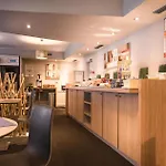 Kyriad Centre- Parc Des Expositions Hotel Le Bourget
