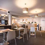 Kyriad Centre- Parc Des Expositions Hotel 3*