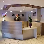 Kyriad Centre- Parc Des Expositions 3* Le Bourget