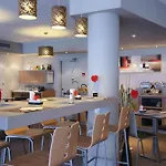 Kyriad Centre- Parc Des Expositions Le Bourget