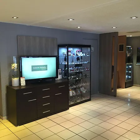 Kyriad Centre- Parc Des Expositions 3* Le Bourget