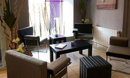 Kyriad Centre- Parc Des Expositions 3* Le Bourget