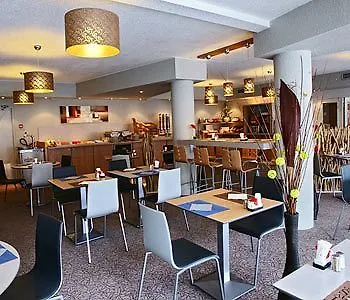 Hotel Kyriad Centre- Parc Des Expositions