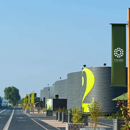 Kyriad Centre- Parc Des Expositions 3* Le Bourget