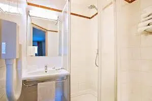 Hotel Kyriad Centre- Parc Des Expositions 3*