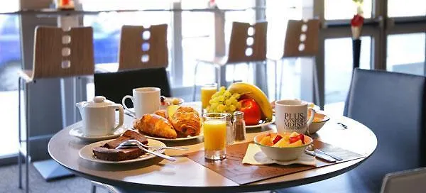 Kyriad Centre- Parc Des Expositions 3*