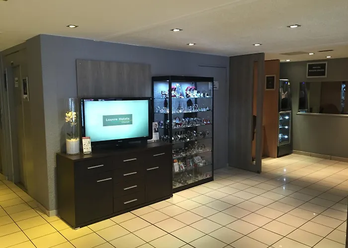 Kyriad Centre- Parc Des Expositions 3* Le Bourget