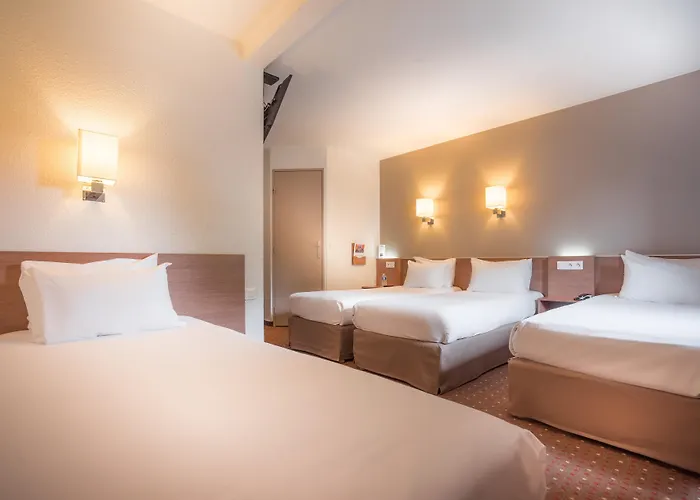 Hotel Kyriad Centre- Parc Des Expositions Le Bourget