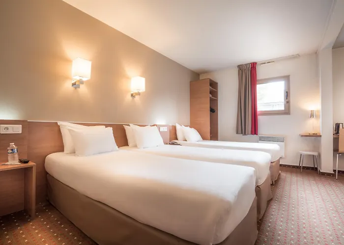Hotel Kyriad Centre- Parc Des Expositions