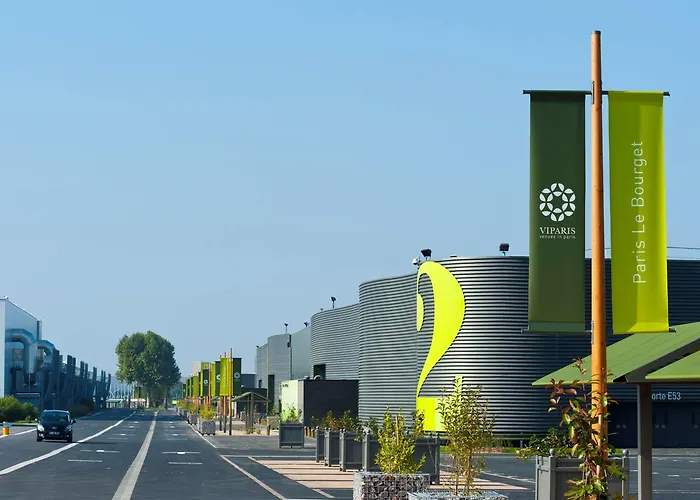 Kyriad Centre- Parc Des Expositions 3* Le Bourget
