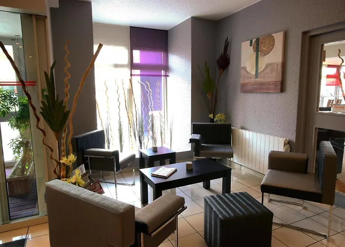 Kyriad Centre- Parc Des Expositions 3* Le Bourget