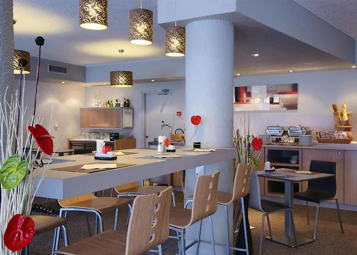 基里亚德布杰中央世博园酒店 勒布尔热